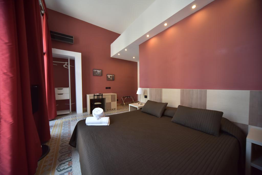 מסינה B&B Del Duomo מראה חיצוני תמונה